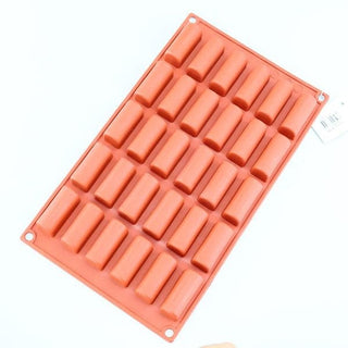 30-cavity-rounder-bar-silicon-chocolate-mold-d101-3-pack-3900-600