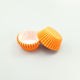 9900-orange-mini-35mm-greaseproof-cupcake-cases-50-pieces-cupcake-case-3-pack-3223-1600